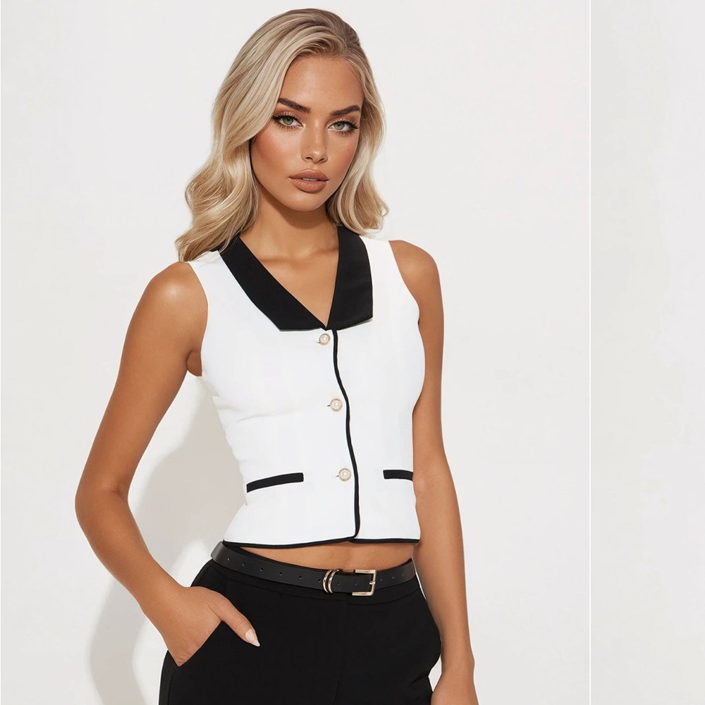 Fashion Nova NEW White and Black vest new